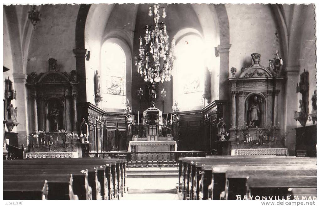 54 / BAYONVILLE SUR MAD / INTERIEUR DE L  EGLISE / RARE CPSM - Otros & Sin Clasificación