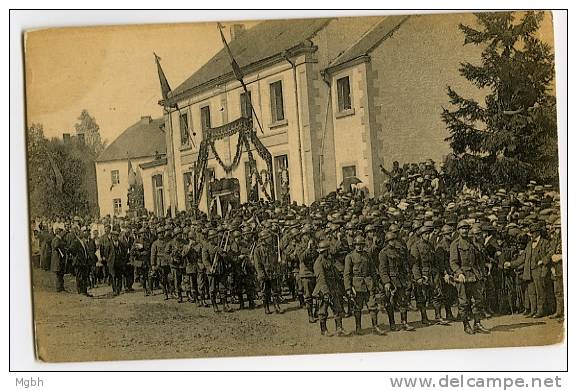 Rossignol    Légère Tache - Tintigny