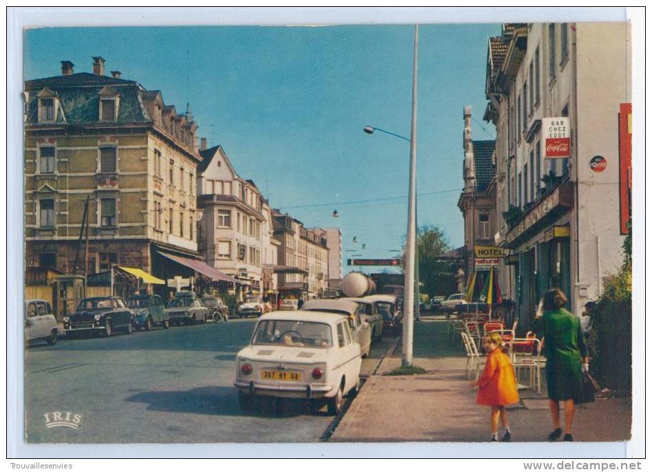 SAINT-LOUIS - RUE DE BALE - A L'ARRIERE PLAN, LA DOUANE - Saint Louis