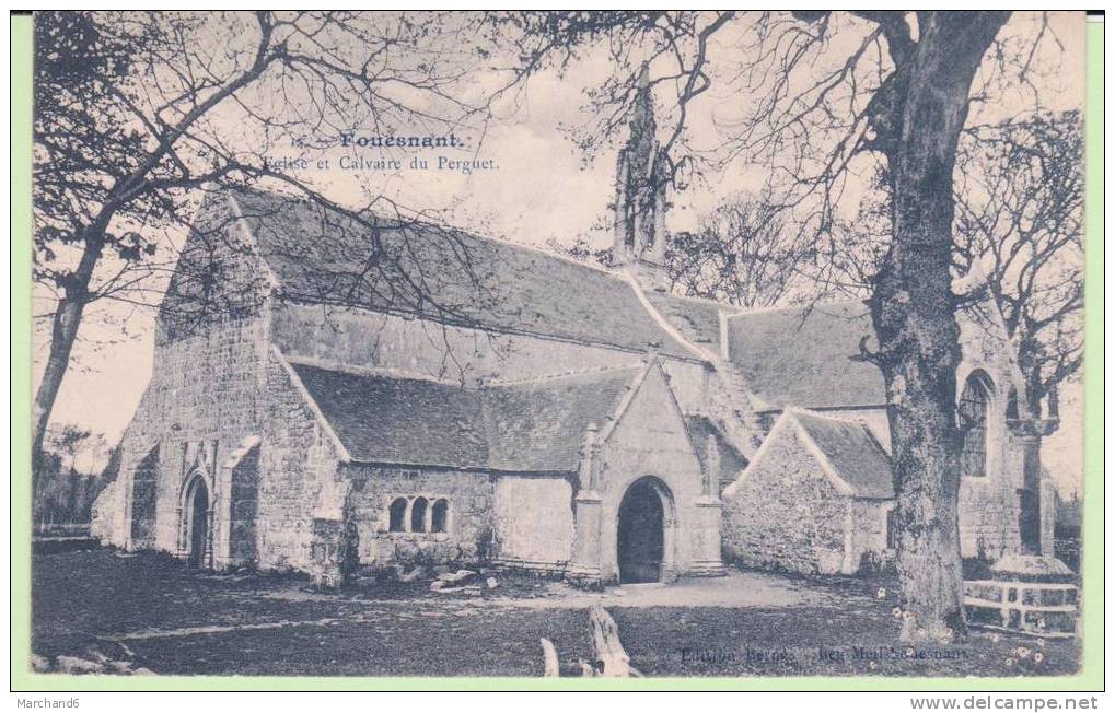 FINISTERE.FOUESNANT.L EGLISE ET CALVAIRE DU PERGUET  Cp Plié Au Milieu - Fouesnant