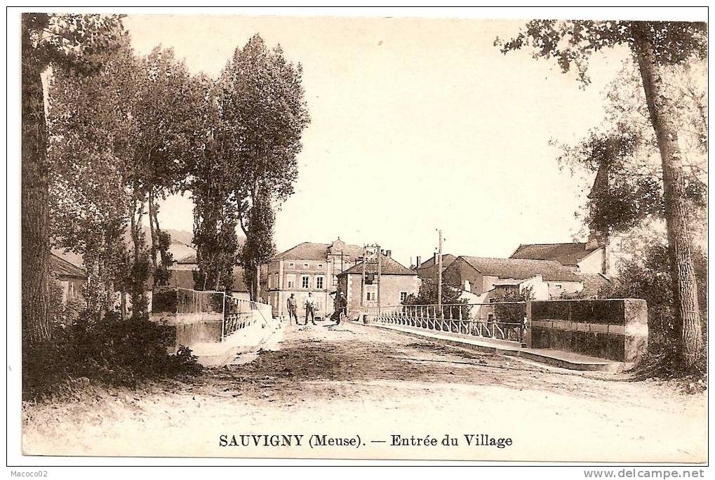 Sauvigny Dpt 55 Entrée Du Village - Animée - 1932 TBE - Autres & Non Classés