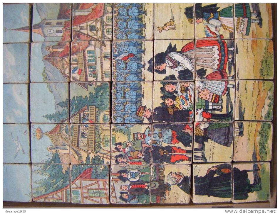 Coffret De  35 Cubes En Bois Type Puzzle Signe Jf-fermiere-----charrette- Volaille-cigogne-gendarme -train-cerise Etc.. - Jouets Anciens