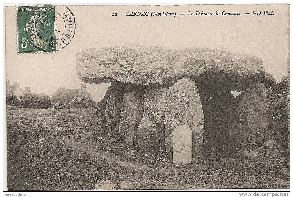 C.P. A   (  CARNAC  " Le Dolmen De Crucuno "  Belle Carte ) - Dolmen & Menhirs