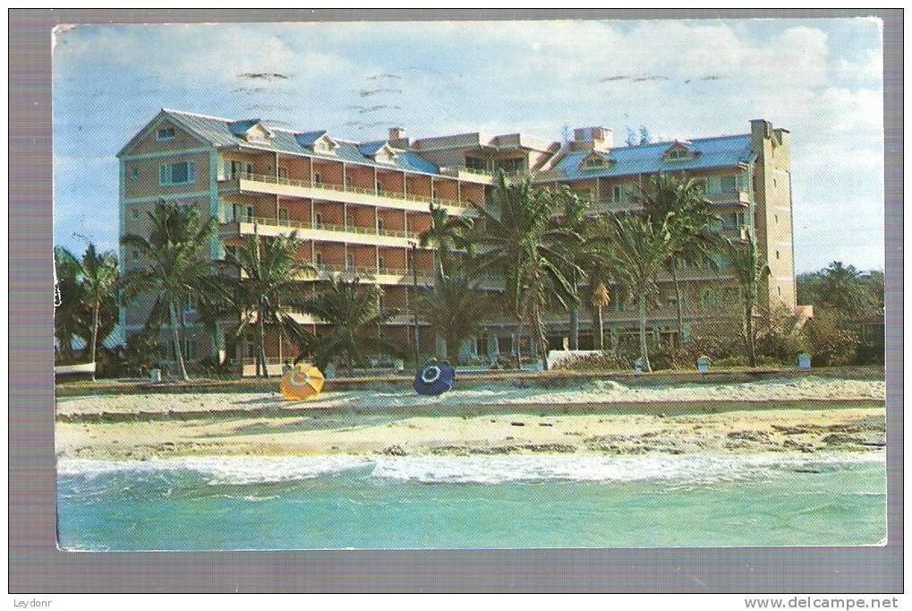 Bahamas - The Dolphin Hotel - Bahamas