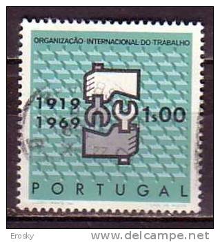 R4507 - PORTUGAL Yv N°1057 - Used Stamps