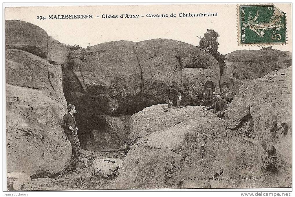 C.P. A   (  MALESHERBES   "  Chaos D´auxy - Caverne Chateaubriand " Carte Comme Neuve- Prise De Vue Rare Animée ) - Malesherbes