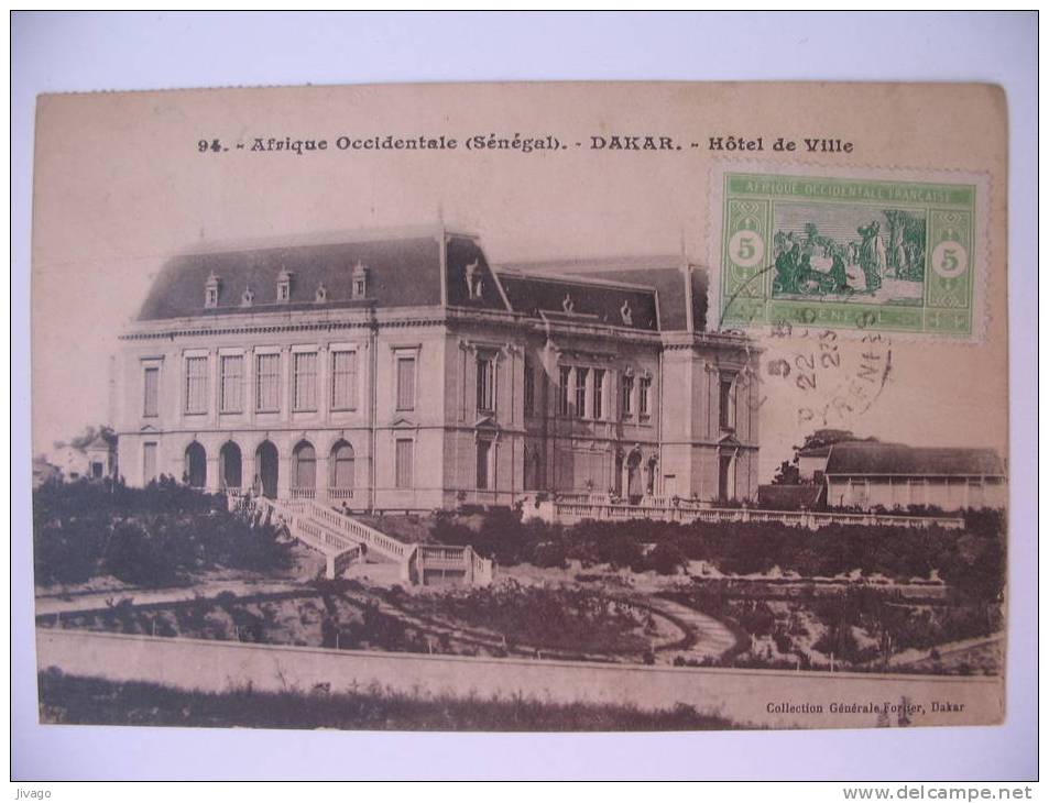 Carte Postale De DAKAR (Hôtel De Ville) :  Affr. 5c Au Recto Et 5c Au Verso  1925 - Other & Unclassified