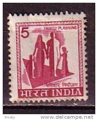 J3821 - INDE Yv N°423 * PLAN FAMILIAL - Unused Stamps