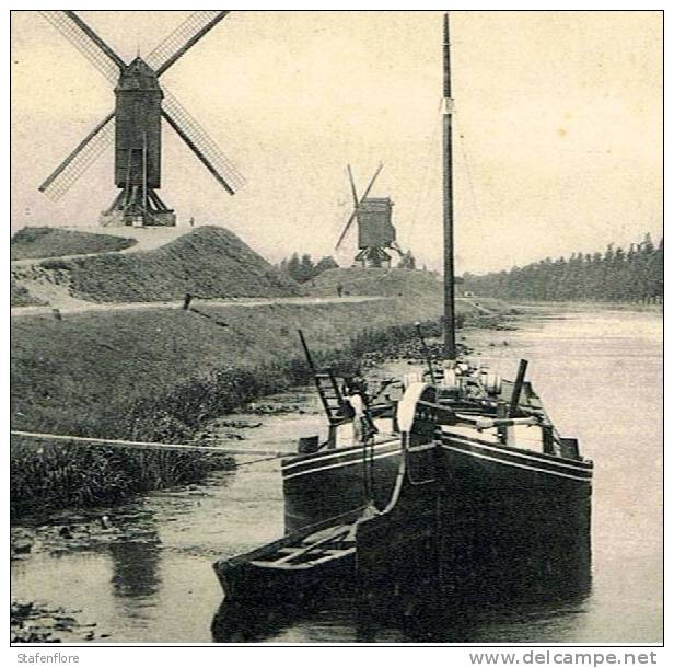 ARK SNIPPE  BOOT TE BRUGGE AAN DE KRUISPOORT EN DE MOLENS  LES MOULINS ET LE BATEAU A LA PORTE ST. CROIX - Houseboats