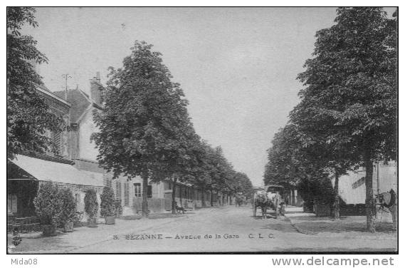 51. SEZANNE. AVENUE DE LA GARE . Carte Legerement Colorisee, Animation. - Sezanne