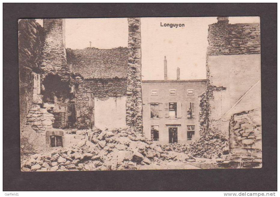 Longuyon   (B589)    Ruine - Longuyon