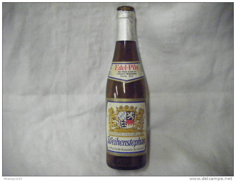 Bouteille De Biere  Vide 33 Cl Weihenstephan Edel-pils  -    8-7807- - Bière