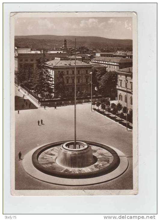 Terni-piazza Cornelio Tacito Fontana Monumentale - Terni