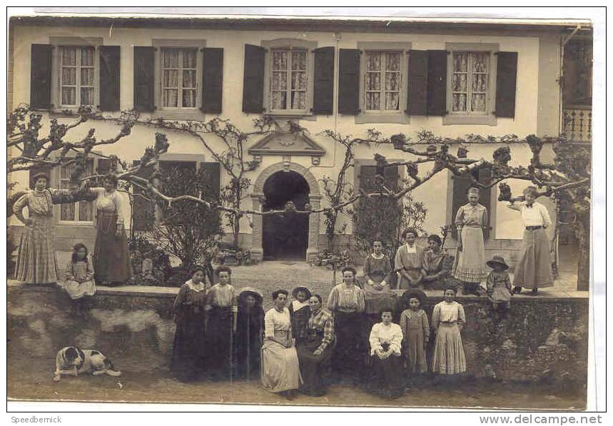 13420 Carte Photo, Datée De Cottens  , Signée H Et ? Bussy ; Pension  Femme Enfant - Cottens