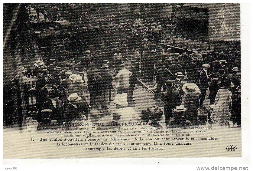 Evénement Catastrophes De Villepreux Les Clayes Une équipe D'ouvriers S'occupe Au Déblaiement.....cpa Animée (réédition) - Catastrofi