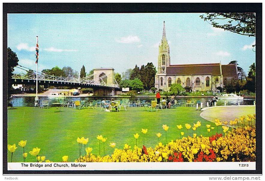 Postcard The Bridge & Church Marlow Buckinghamshire - Ref 260 - Buckinghamshire