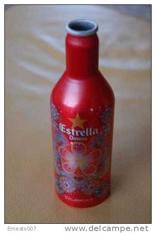 Leere Alu-Bierdose Aus Spanien: "ESTRELLA DAMM - CUSTO BARCELONA" - Farbe Rot, Siehe Bilder - Cannettes