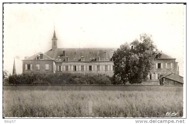 88 - MATTAINCOURT Près De MIRECOURT - Institution Notre-Dame - CIM - Dentelée - Mirecourt