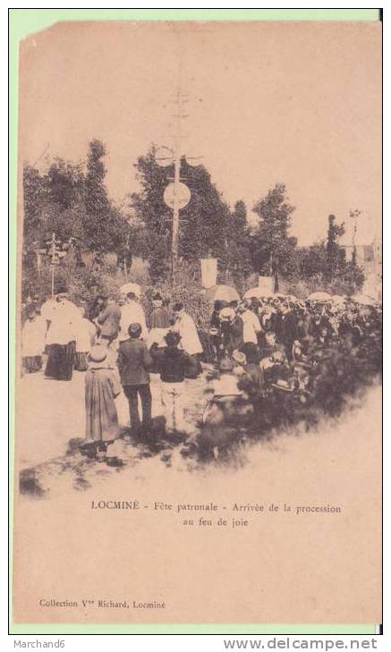 MORBIHAN.LOCMINE.FETE PATRONALE ARRIVEE DE LA PROCESSION AU FEU DE JOIE Cp Défaut Carte Retaillé Acheté Dans L état Voir - Locmine