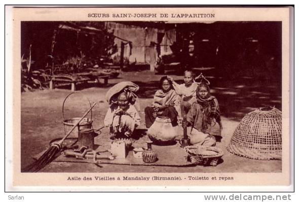 BIRMANIE , Asile De Vieilles A Mandalay , Toilette Et Repas - Myanmar (Burma)