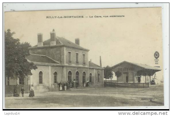 H 252 /  CPA - RILLY-LA-MONTAGNE  (51 )   LA GARE VUE EXTERIEURE - Rilly-la-Montagne