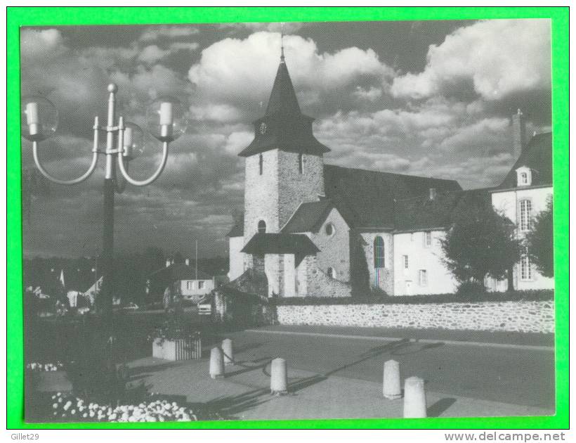 SAINT-BERTHEVIN (53) - L´ÉGLISE - PHOTO A. PAVAGEAU 1991 - - Laval