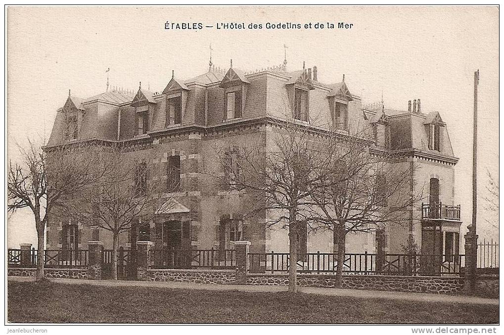 C . P . A   (  ETABLES  " L´hôtel Des Godelins Et De La Mer "carte  Prise De Vue Très Rare - Beau Plan  ) - Etables-sur-Mer