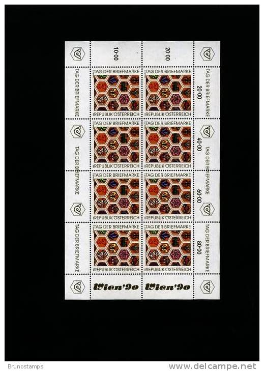 AUSTRIA/OSTERREICH - 1990 STAMP DAY SHEETLET  MINT NH - Blocs & Hojas