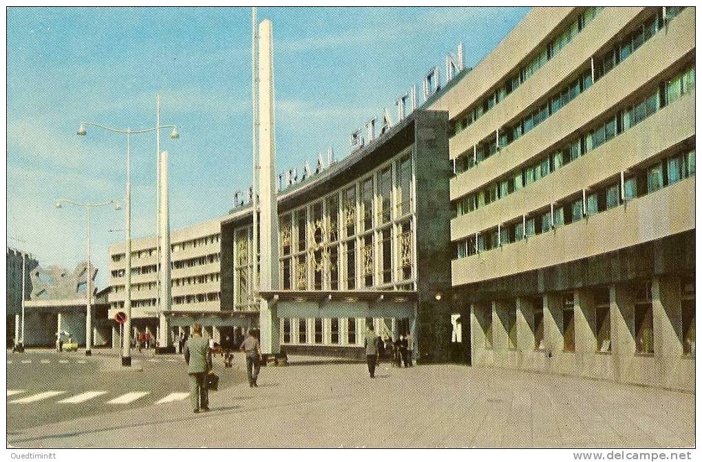 La Gare Centrale De Rotterdam. - Gares - Sans Trains