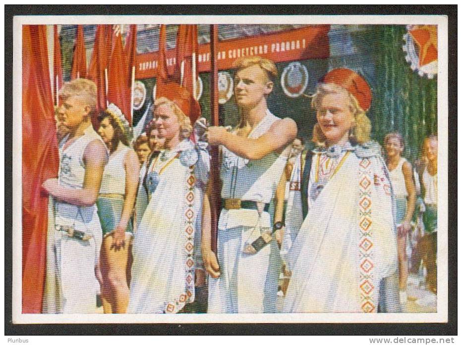 1946 RUSSIA USSR MOSCOW, NATIONAL PARADE OF ATHLETES IN 1945, LATVIA, LITHUANIA ? SPORTSMEN - Ereignisse