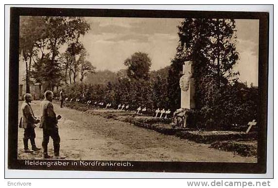 Cpa TOMBES DE SOLDATS Nord De La France Heldengraber In Nordfrankreich Cimetiere Militaire - Oorlogsbegraafplaatsen