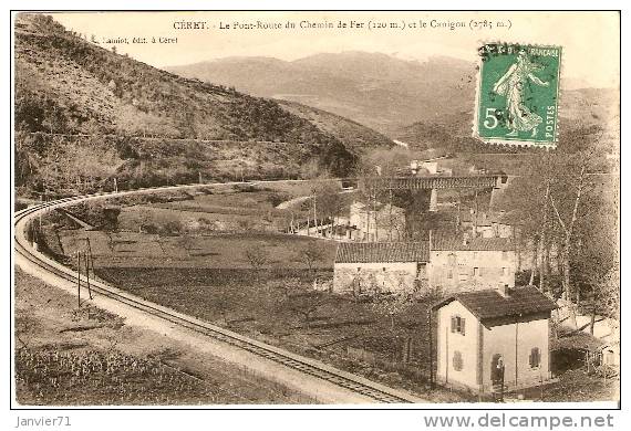 Ceret. Le Pont-Route Du Chemin De Fer Et Le Canigou - Ceret