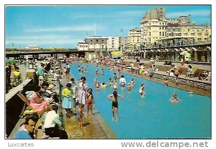 THE PADDLING POOL .BRIGHTON  . - Brighton