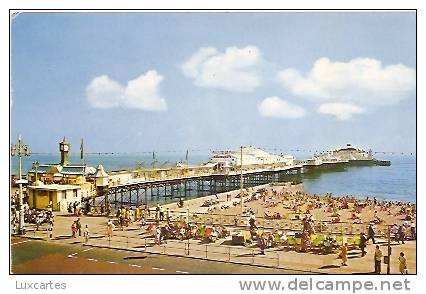 THE PALACE PIER.BRIGHTON . - Brighton