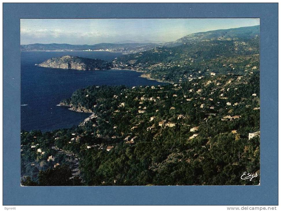 CPM...RAYOL  CANADEL,  PRAMOUSQUIER..( 83 )..Vue Panoramique ( Le Cap Négre ), Au Loin LE LAVANDOU  CPM 1 - Rayol-Canadel-sur-Mer