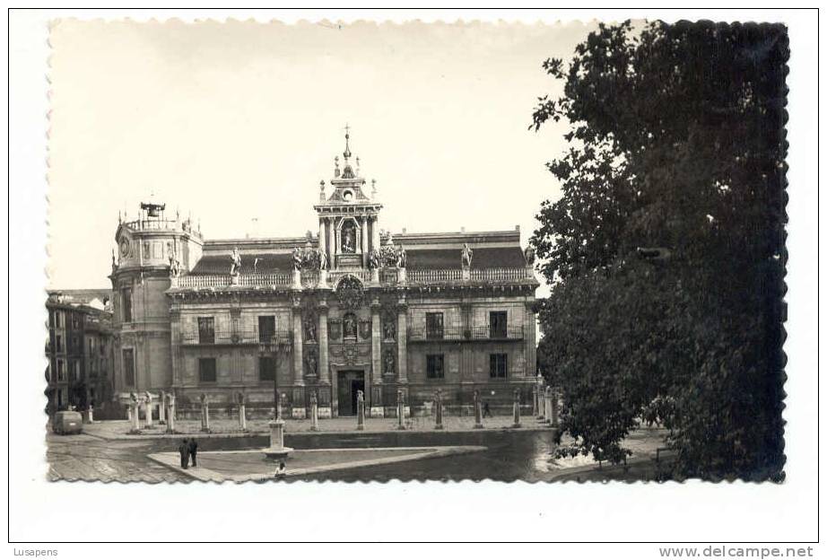 OLD FOREIGN 1420 - ESPAÑA SPAIN - VALLADOLID - FACHADA DE LA UNIVERSIDAD - Valladolid