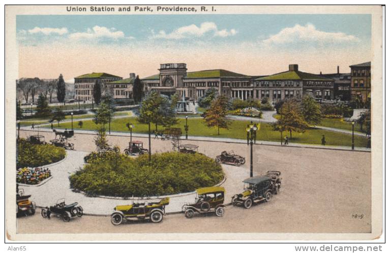 Providence RI Union Railroad Station And Park On Vintage White Border Postcard - Providence