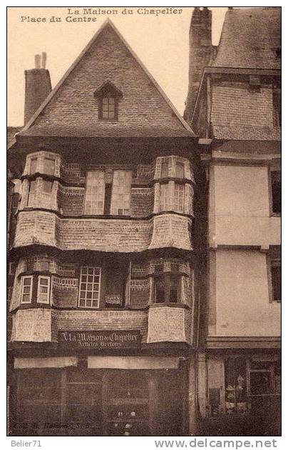 22 / Lannion. La Maison Du Chapelier. Place Du Centre - Lannion