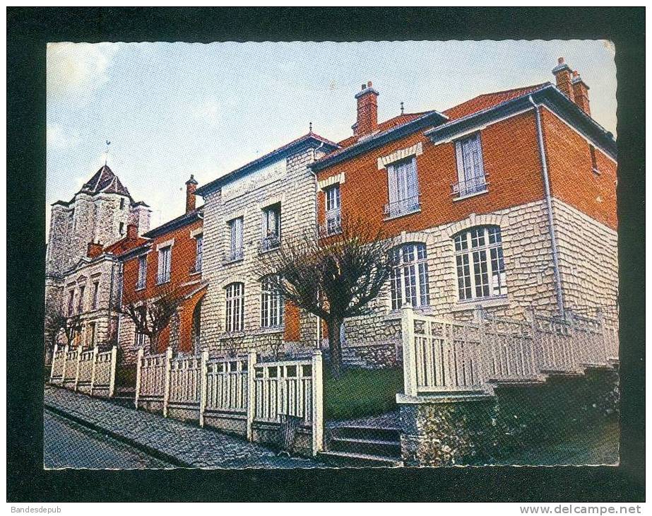 CPSM - La Queue En Brie (94) - Rue Jean Jaures ( Groupe Scolaire Ed. ARLIX En L'état) - La Queue En Brie