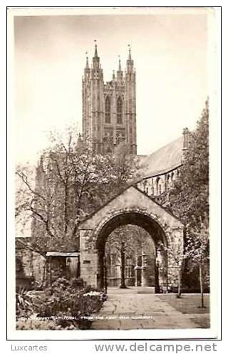 CANTERBURY CATHEDRAL .FROM THE KENT WAR MEMORIAL. - Canterbury