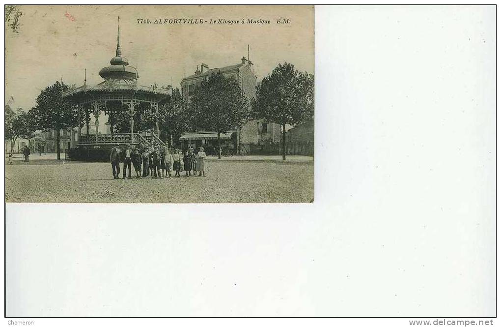 7710 - Alfortville - Le Kiosque à Musique. Animée - Alfortville