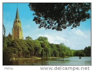 IXELLES - église Ste Croix Et étangs - Elsene - Ixelles