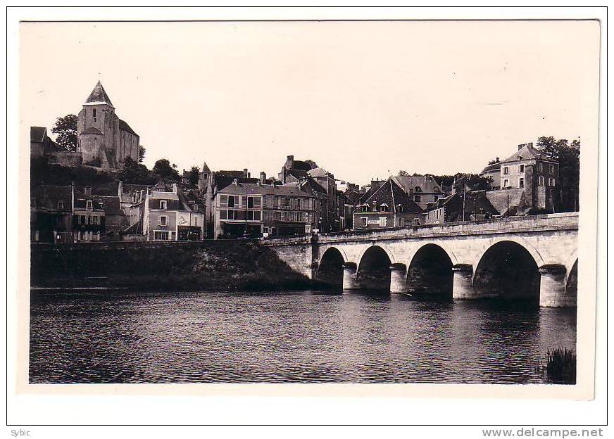 LE BLANC - Le Pont Et L'église St Cyran - Le Blanc