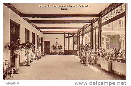 CPA.     PERUWELZ.      Pensionnat Des Dames De St-Charles - Le Hall. - Péruwelz