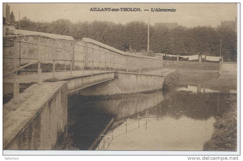 Aillant Sur Tholon L'abreuvoir - Aillant Sur Tholon