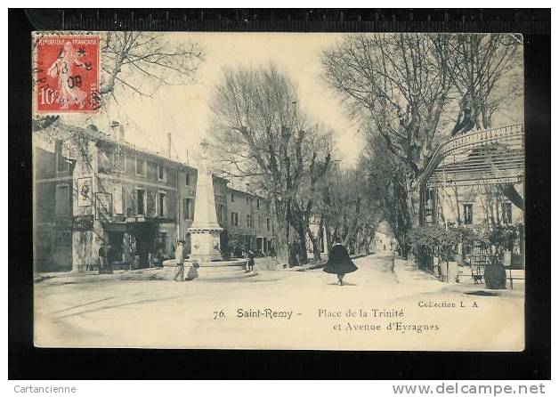 SAINT-REMY - Place De La Trinité Et Avenue D´Eyragues - Saint-Remy-de-Provence