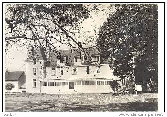 37 //  LE LIEGE, Chateau De COURBAT La Cure, CPSM Hoto Hafner - Genillé