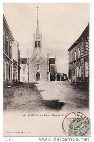 Saint Aignan Sur Roe : Place De L'Eglise - Saint Aignan Sur Roe