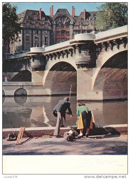 75 / PARIS / UN DIMANCHE AU PONT NEUF - Monier