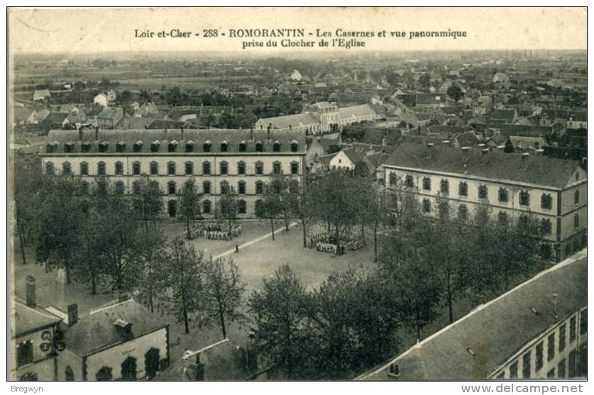 41 - CPA Romorantin - Les Casernes Et Vue Panoramique Prise Du Clocher De L'Eglise - Romorantin